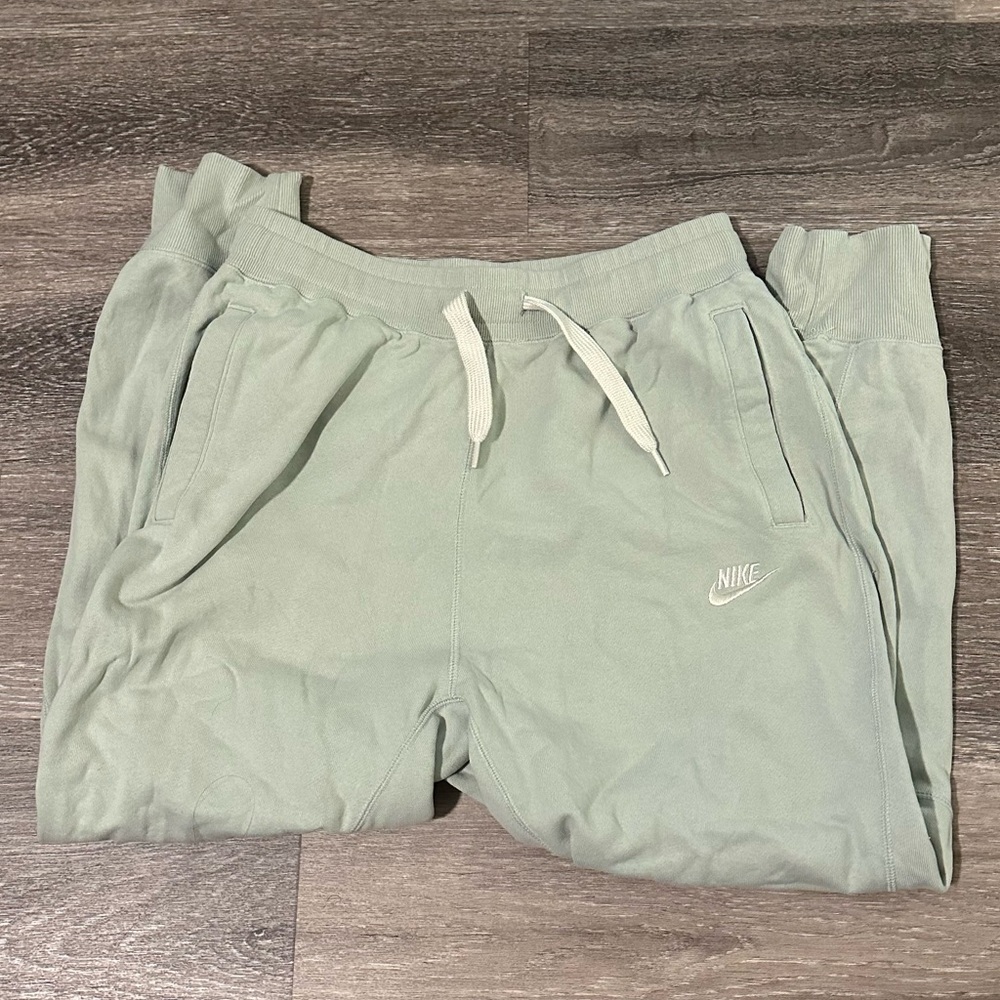 Nike Joggers